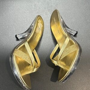 LOWER EAST SIDE Shimmering Gold Light up Women's Heels size 6.5